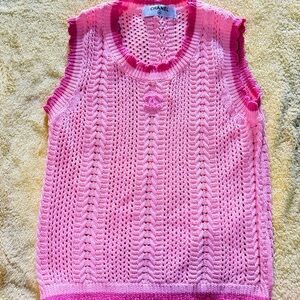 CHANEL Pink Sleeveless Knit Top